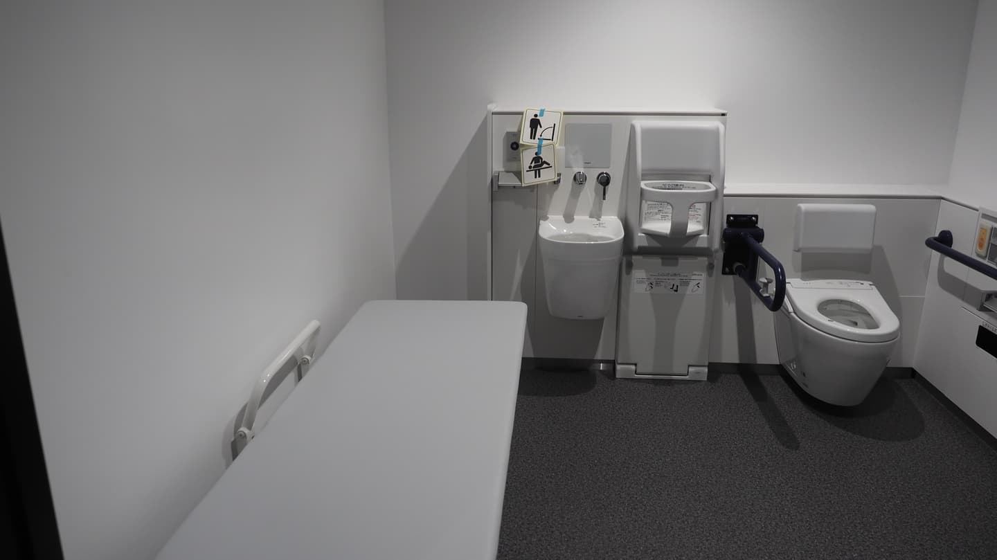 誰でもトイレの画像